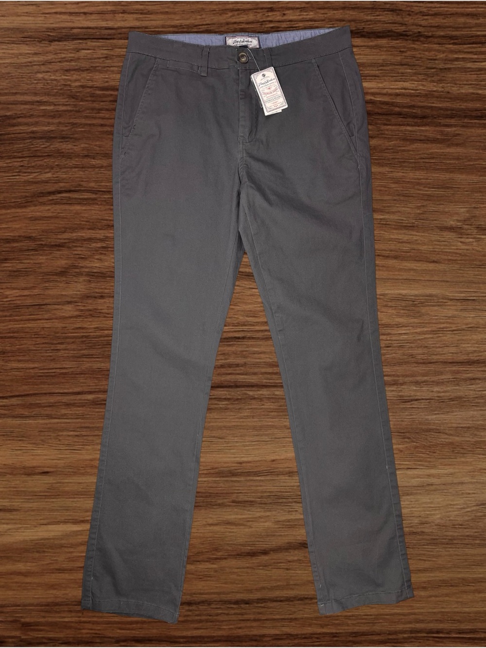 Flag & Anthem Men’s Oakland Slim Gray Chino Pants. Size 32/34